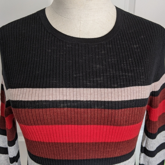 360 Sweater Knit Crew Neck Long Sleeve Striped Fitted Black Red White M NWT - Picture 3 of 12